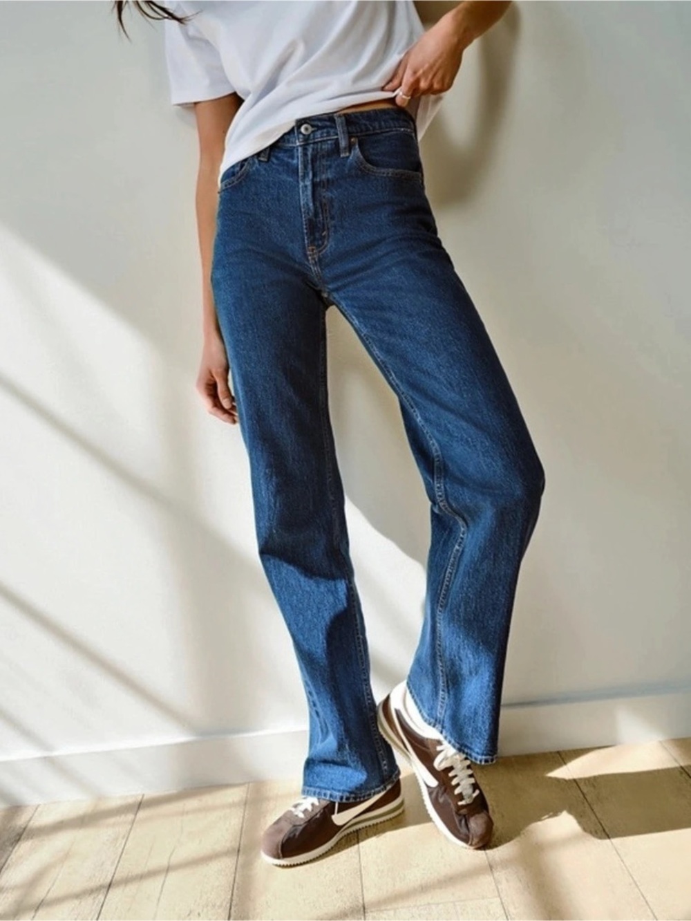 Abercrombie & Fitch High Rise 90s Relaxed Straight Jean Blue 27 Long